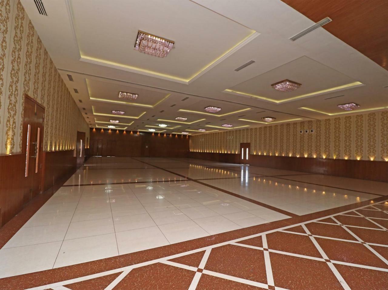 Oyo 29012 Gayatri Palace Hotel Durg Exterior photo